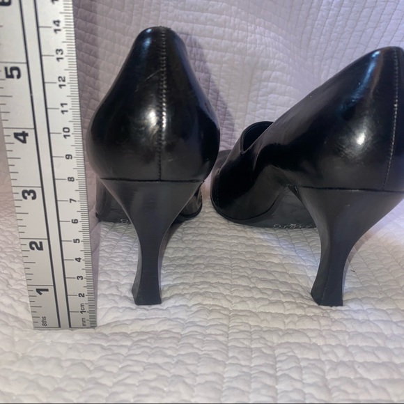 Franco Sarto Square Toe Embroidered Heels 🌵9 - Picture 9 of 10